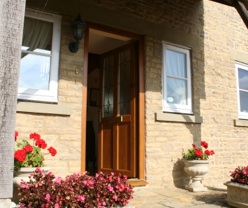 Wheatleys Farm Bed-and-Breakfast, nr Swindon/Cirencester/Cotswolds/Water-Park B&B